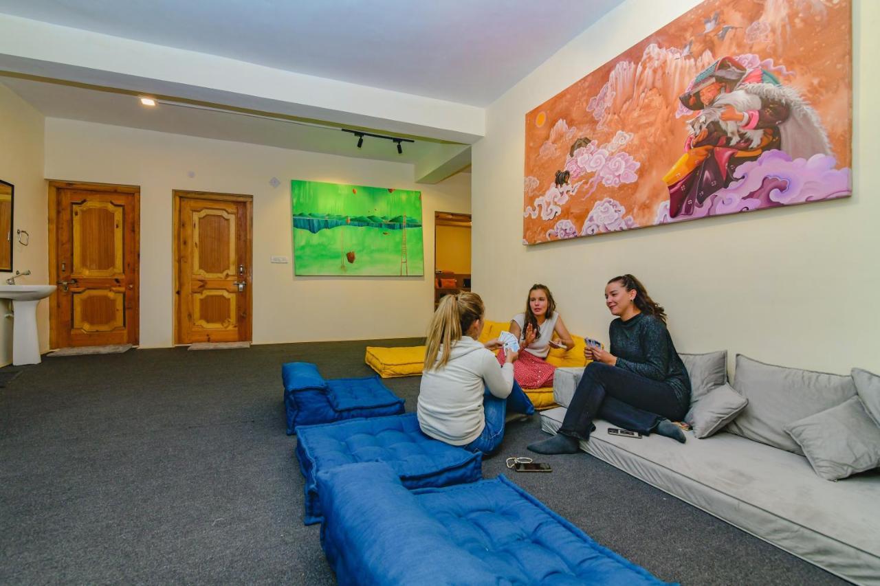 Raybo Hostel Leh Eksteriør bilde