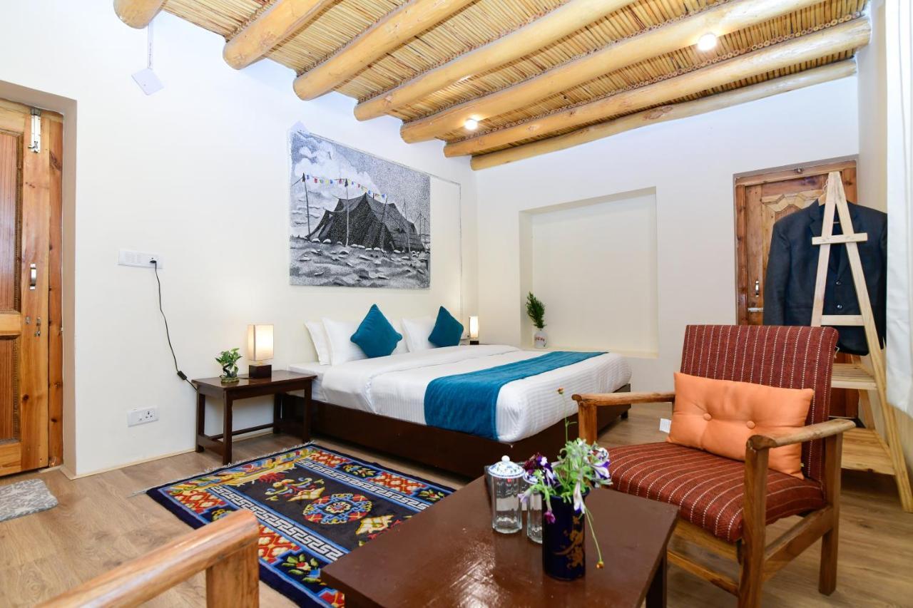 Raybo Hostel Leh Eksteriør bilde