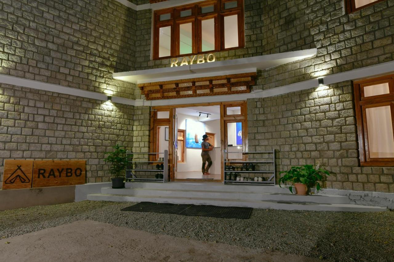 Raybo Hostel Leh Eksteriør bilde